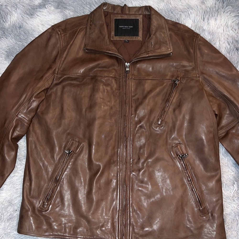 Leather jacket - Picture 2 of 5